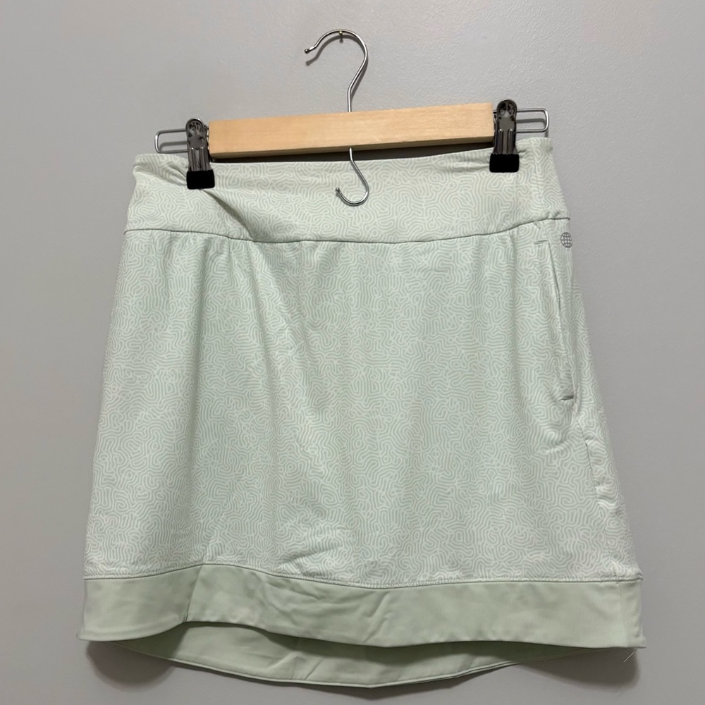 Adidas Light Mint Green Athleisure Performance Activewear Golf Pickleball Skort